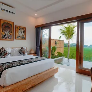 Uma Rimbun Pool By Uniquecations Villa
