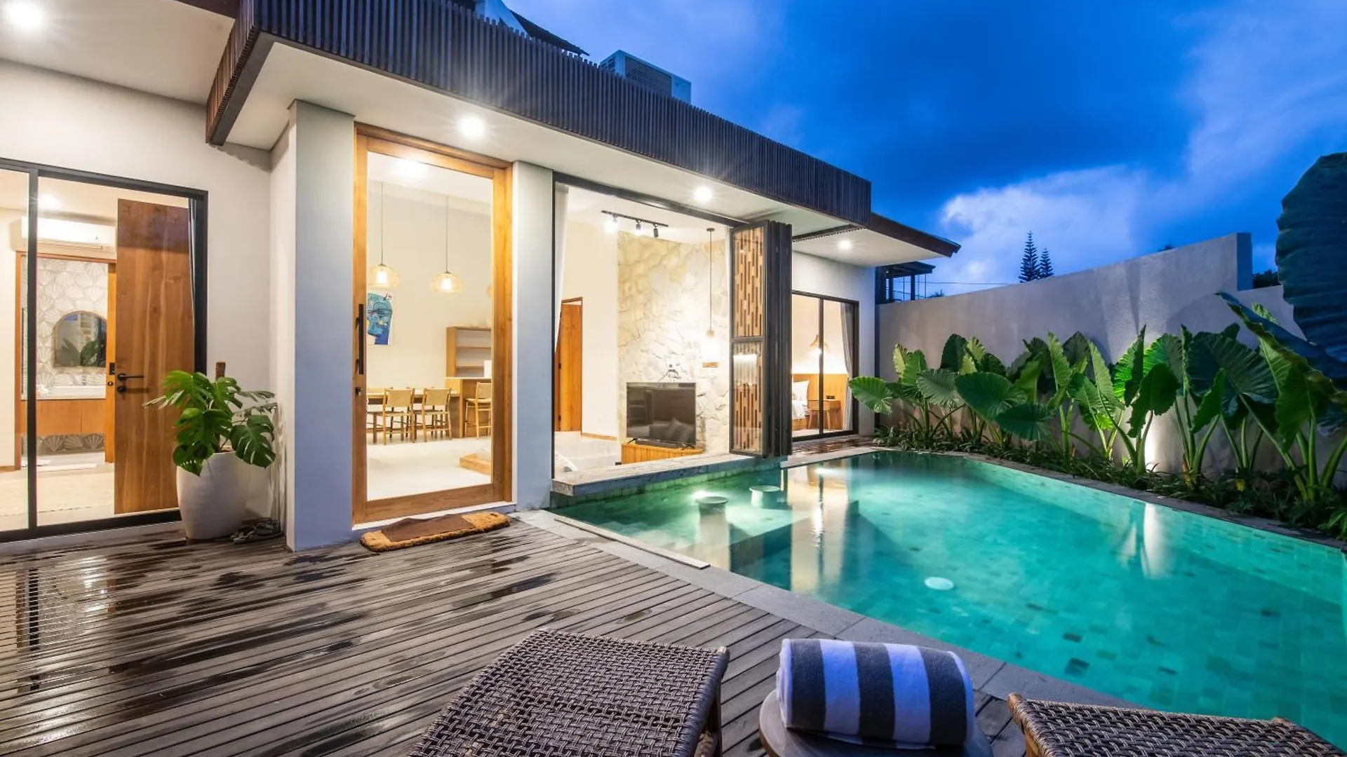 Cozy Villa With Pool In The Center Of Ubud contacts