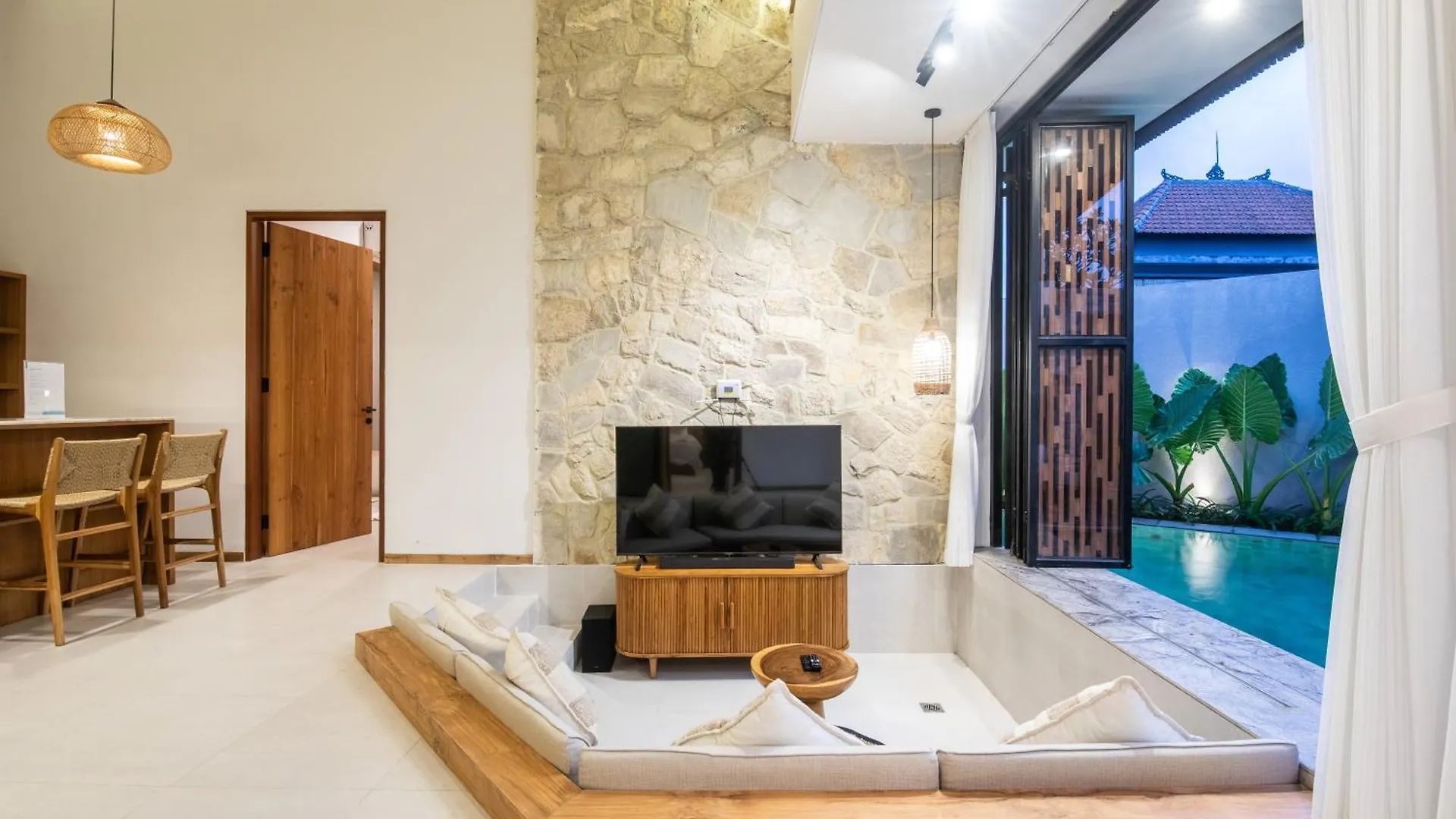 Cozy Villa With Pool In The Center Of Ubud